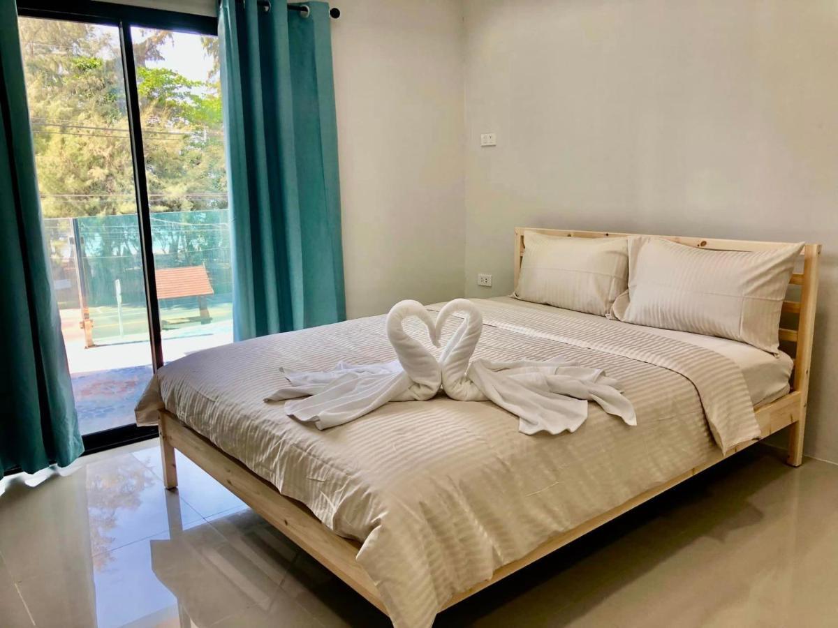 Emma Hotel Ban Phe Bagian luar foto