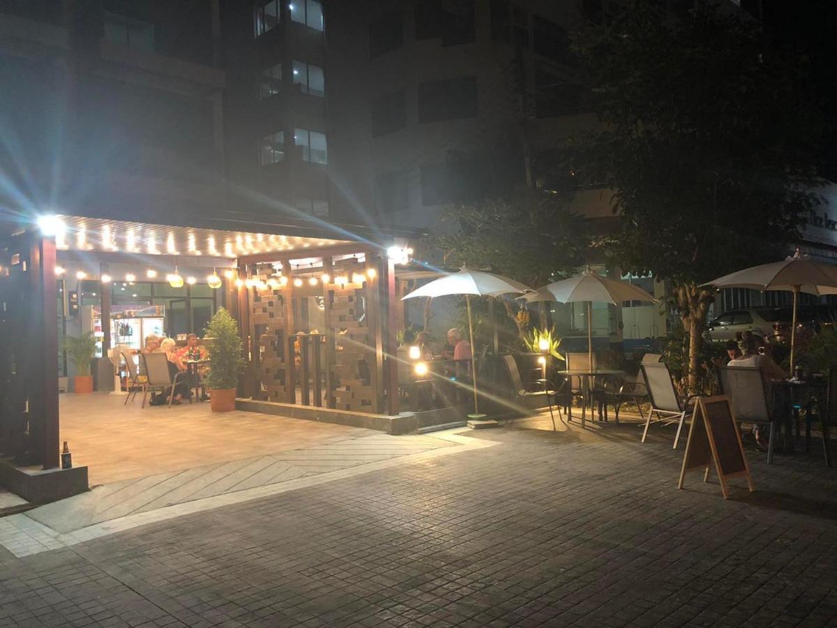 Emma Hotel Ban Phe Bagian luar foto