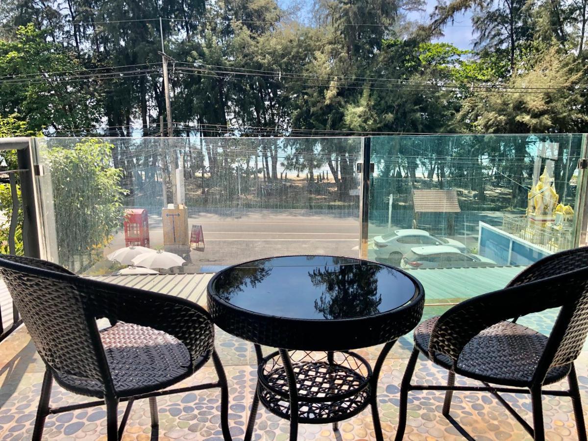 Emma Hotel Ban Phe Bagian luar foto