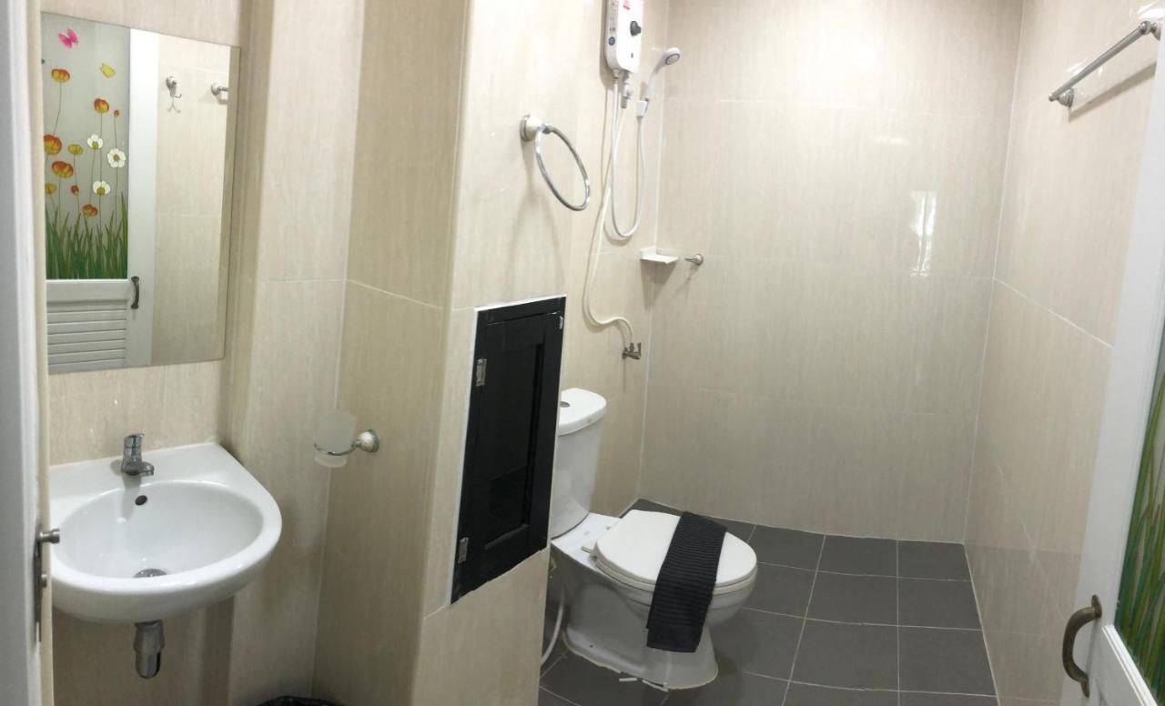 Emma Hotel Ban Phe Bagian luar foto