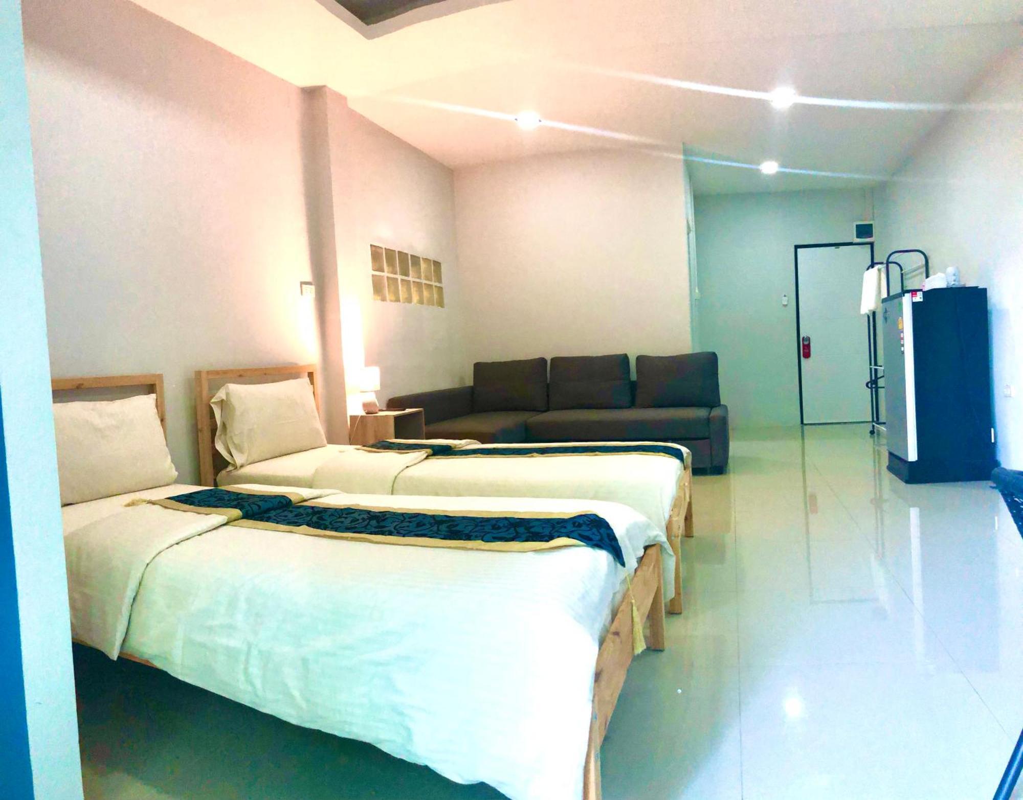 Emma Hotel Ban Phe Bagian luar foto